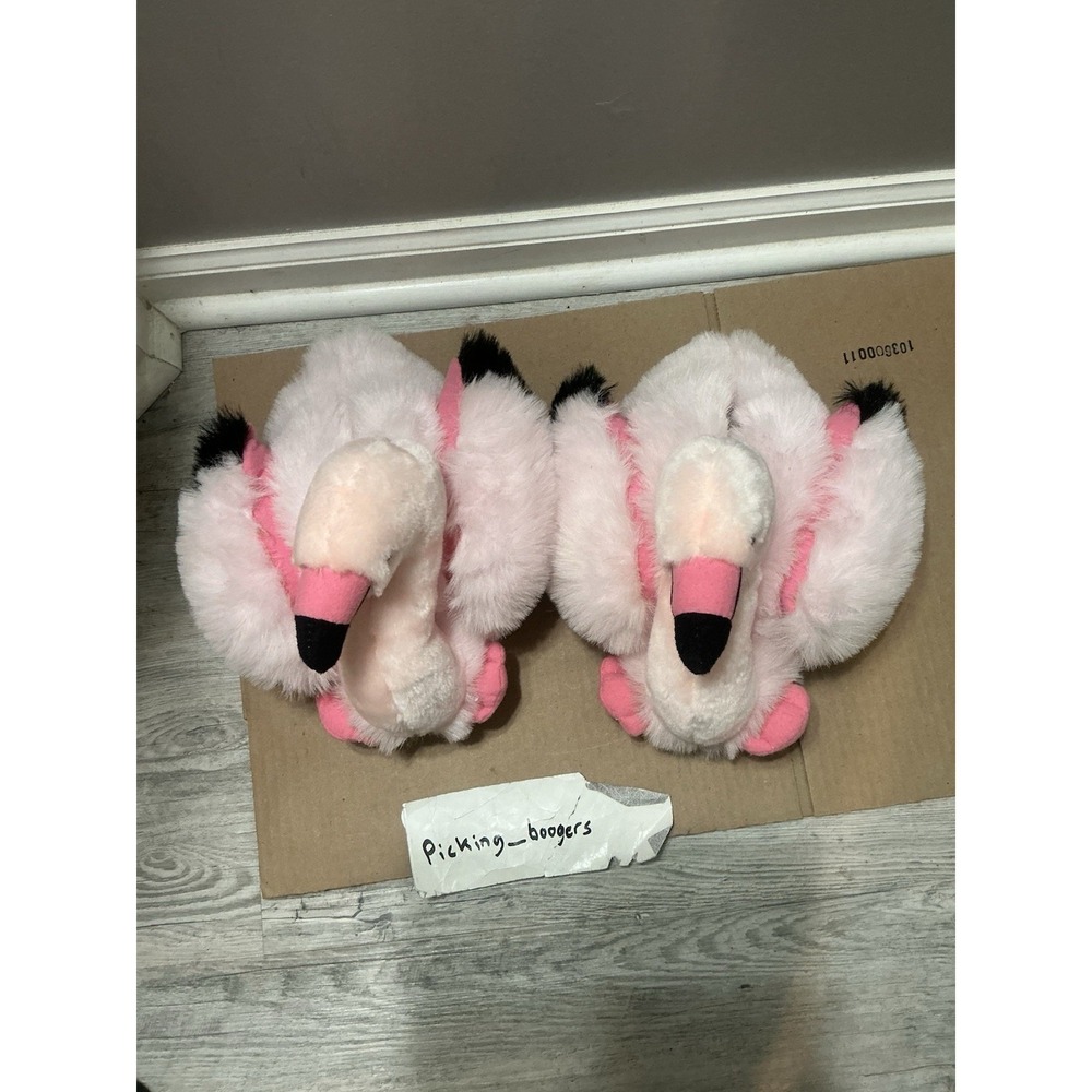 Big Fluffy pink flamingo slippers Women's Size 7/8